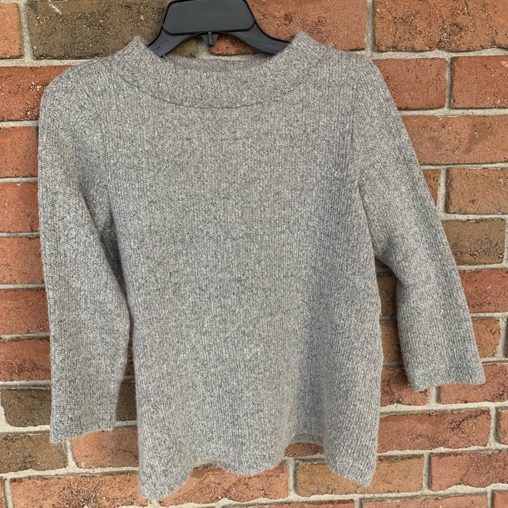 ☀️☀️Loft Mock Neck Sweater